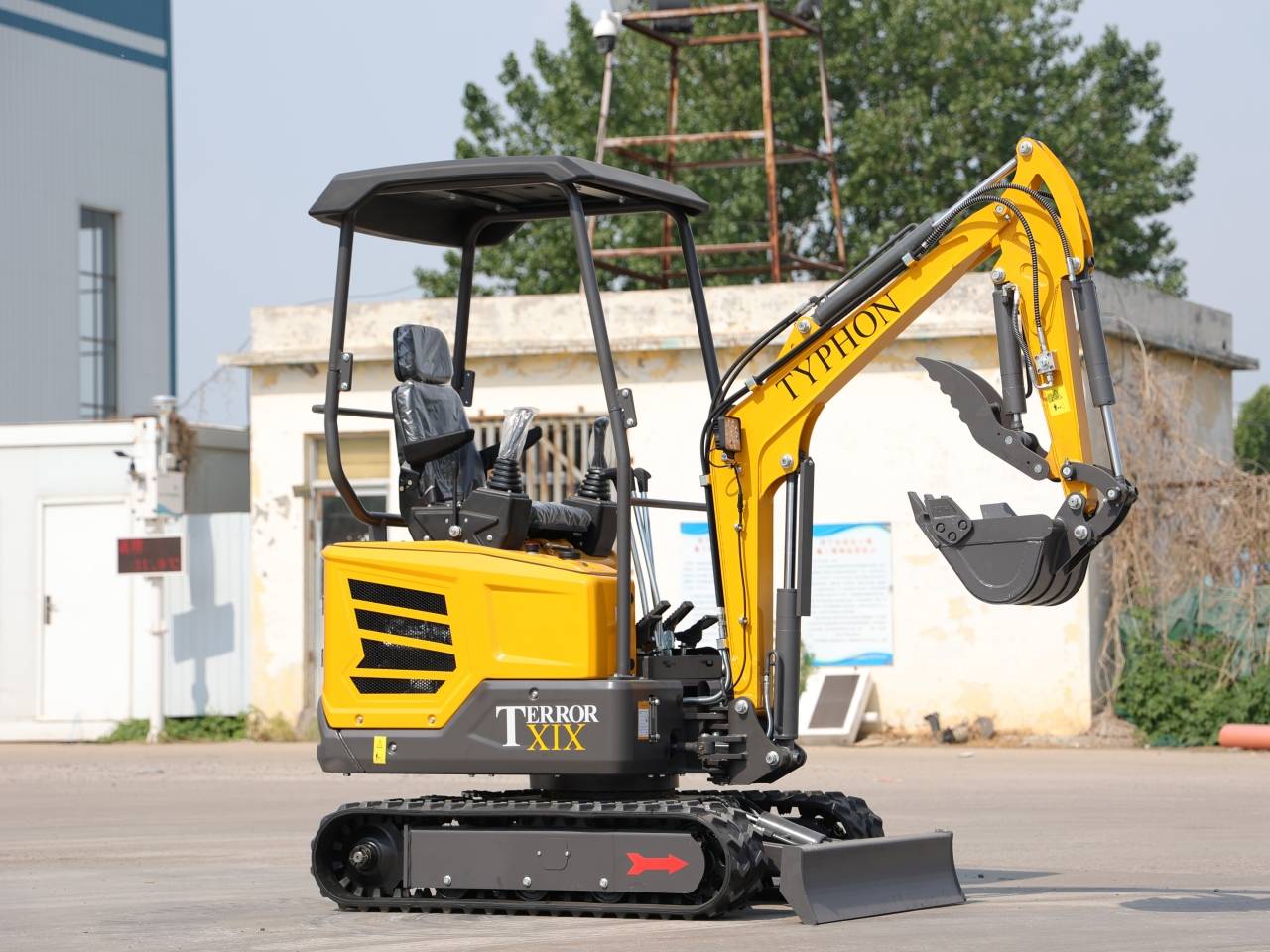 TERROR XIX STORM Mini Excavator thumbnail 3